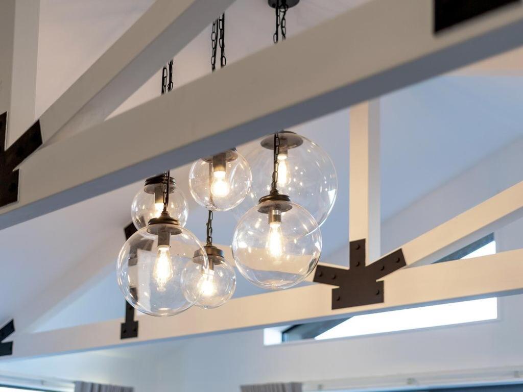 Black Barn Modern: Luxe Martinborough Escape Exterior foto